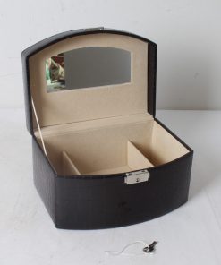 Coffre à bijoux en skaï noir
