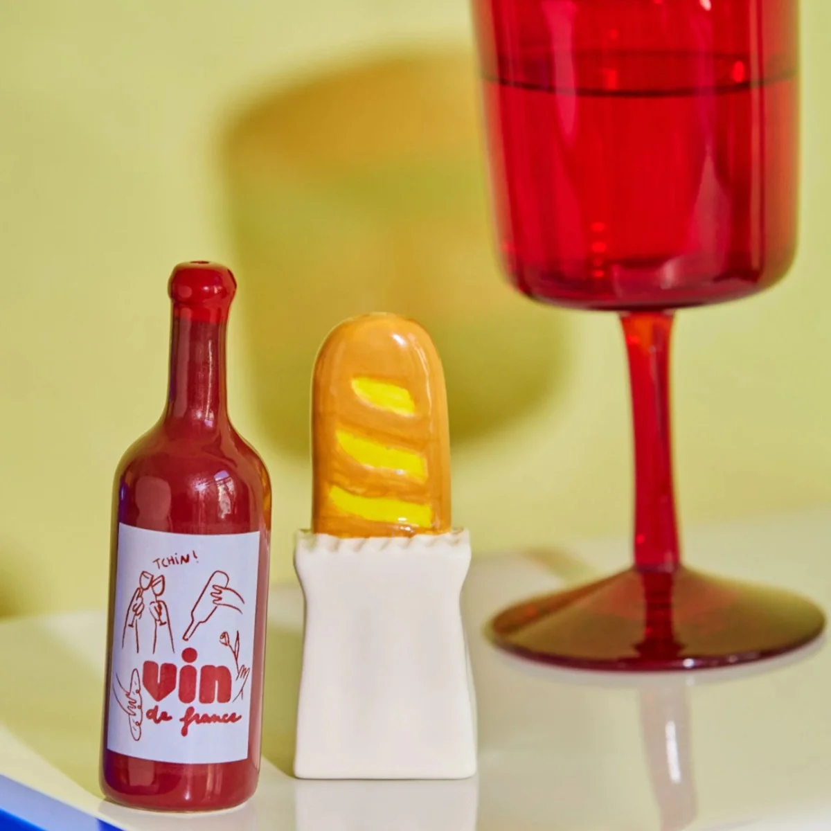 Salière & Poivrière en Céramique – Bouteille de Vin & Baguette | Fluid Market – Image 4