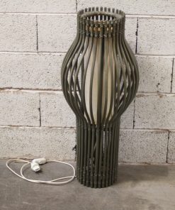 Lampe de sol en rotin vert