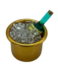 Seau à champagne avec bouteille