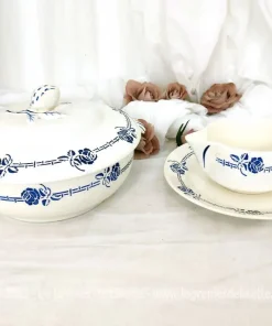 Ancienne soupière St Amand, saucière et soucoupe