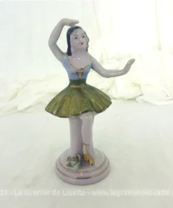 Figurine céramique danseuse jupe piédestal